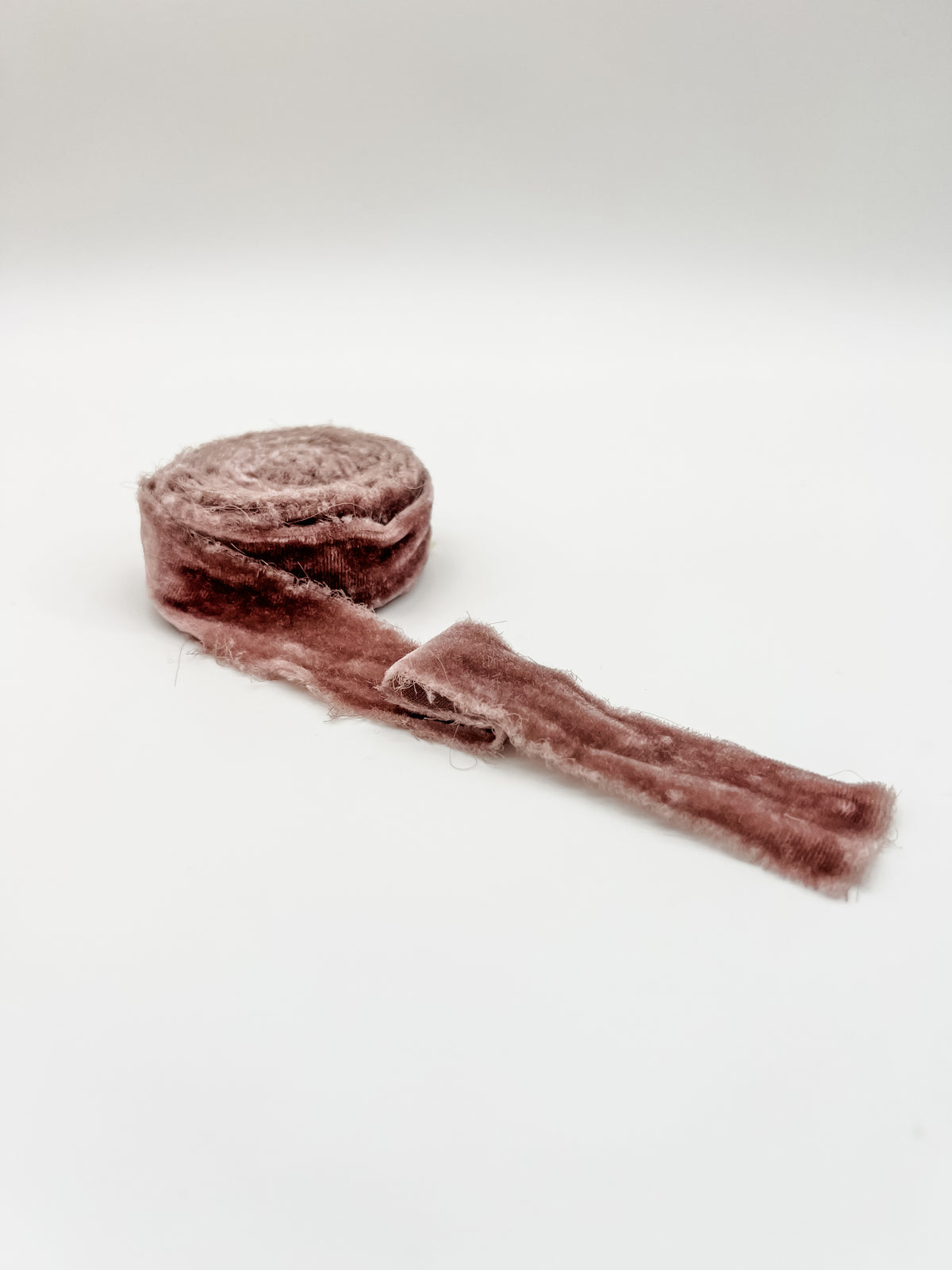 1.25" Raw Edge Velvet